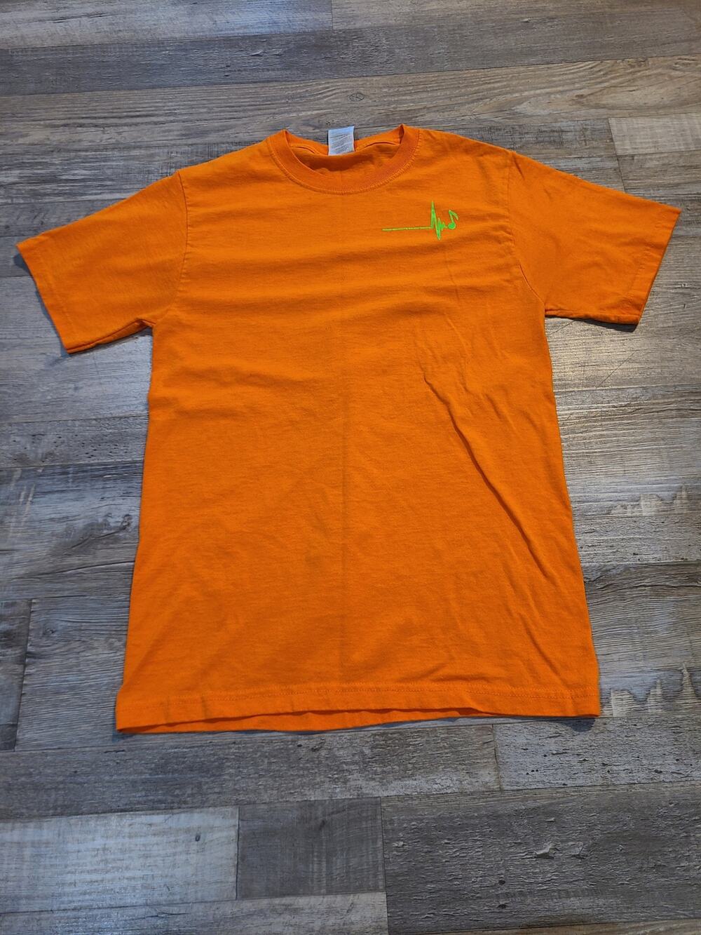 Jerzees small women's orange tee